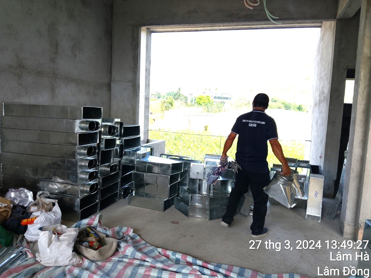 máy lạnh giấu trần Phú Nhuận