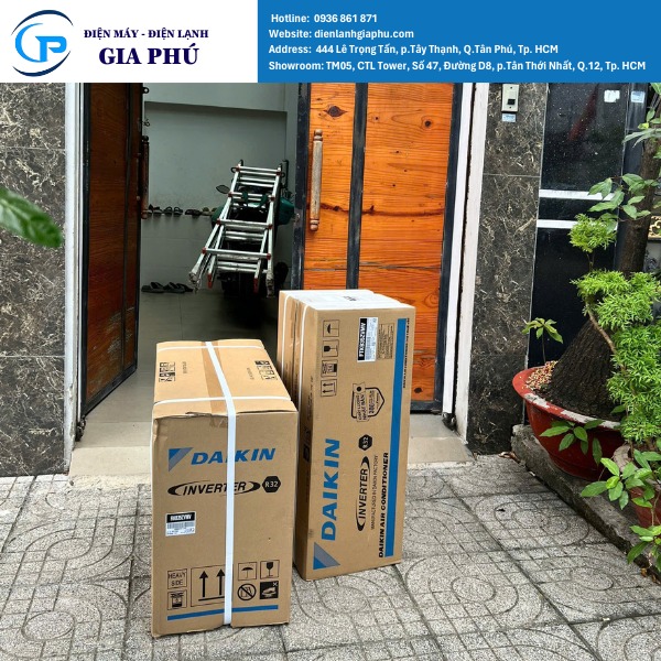 Máy lạnh tủ đứng Daikin