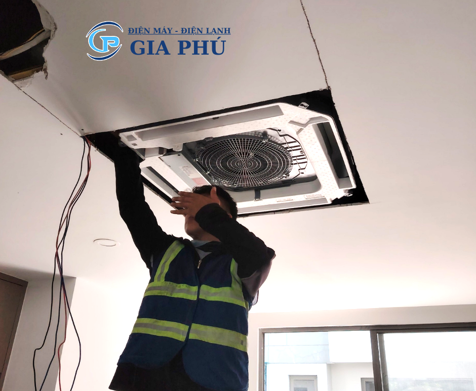 lắp đặt máy lạnh âm trần LG tại TP.HCM