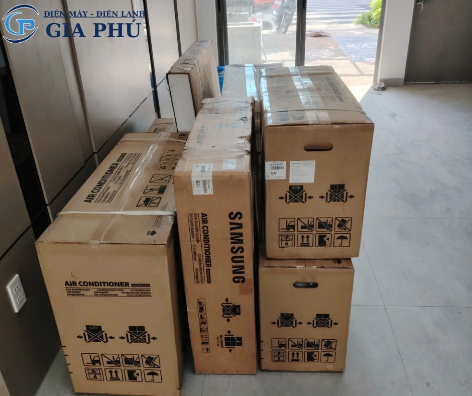 máy lạnh âm trần 2hp samsung